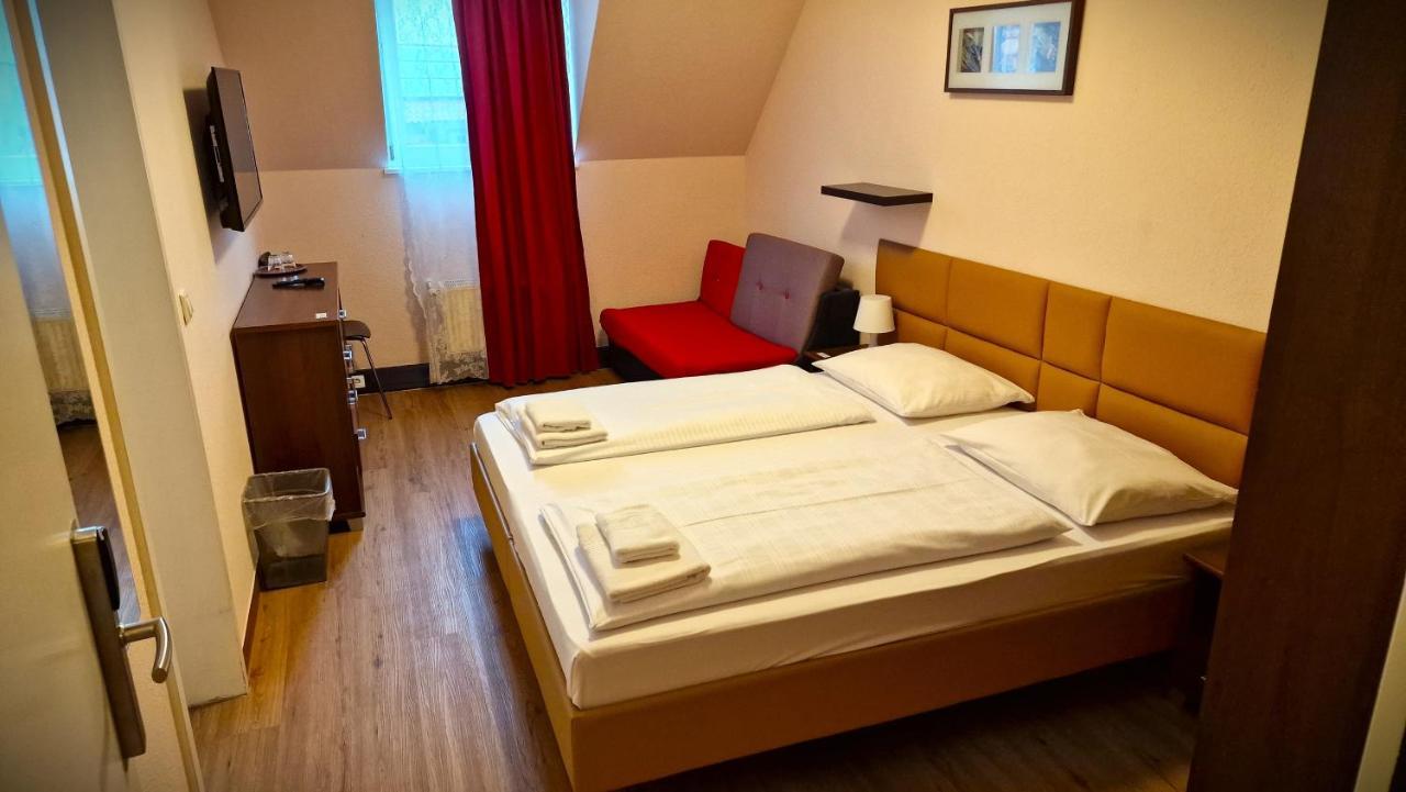 Mikon Eastgate Hotel - City Centre Berlin Dış mekan fotoğraf