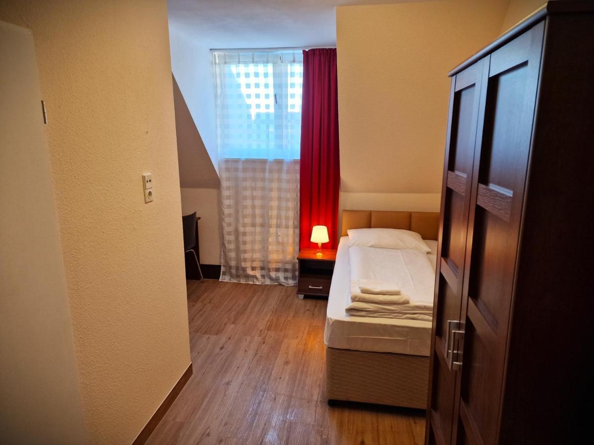 Mikon Eastgate Hotel - City Centre Berlin Dış mekan fotoğraf