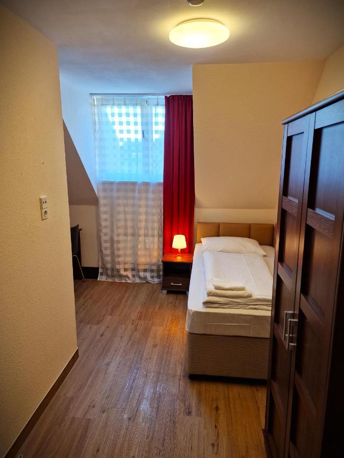 Mikon Eastgate Hotel - City Centre Berlin Dış mekan fotoğraf
