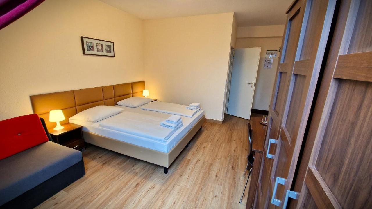 Mikon Eastgate Hotel - City Centre Berlin Dış mekan fotoğraf